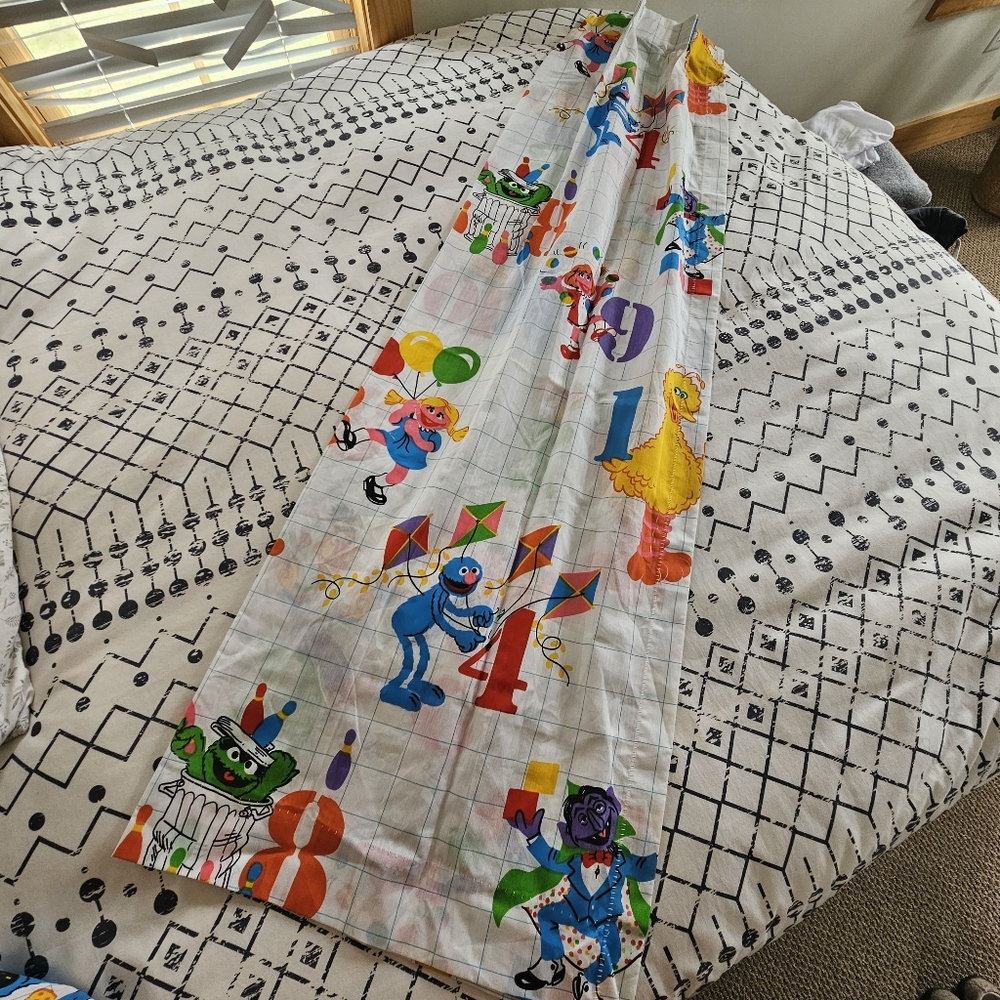 Vintage Seasame Street Counting Numbers Long 2 Curtain Pannels